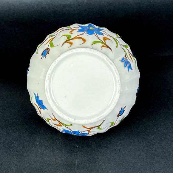 Jar Lid White Ceramic Blue Flowers Gold Trim Side Handles Decorative 4.75" Tall - Picture 7 of 12